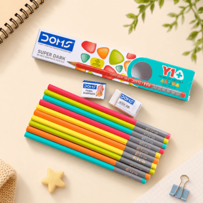 DOMS Y1+ Super Dark Triangle Pencil Set